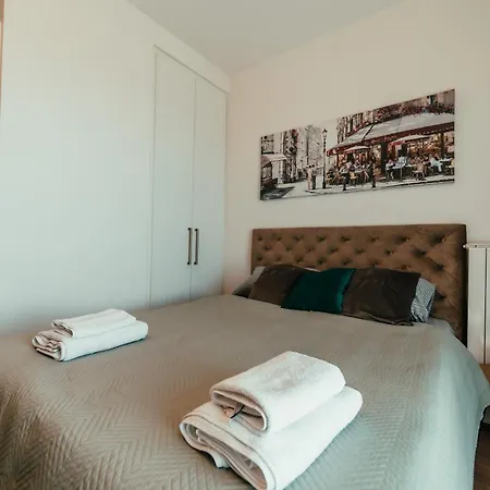 Waterfront Paradise * Bělehrad