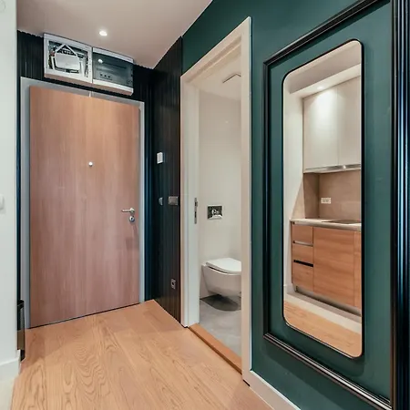 Waterfront Paradise * Belgrado