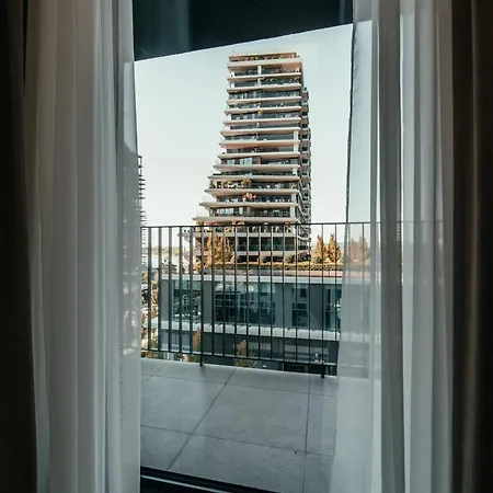 Waterfront Paradise *