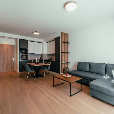 Waterfront Paradise Apartman *