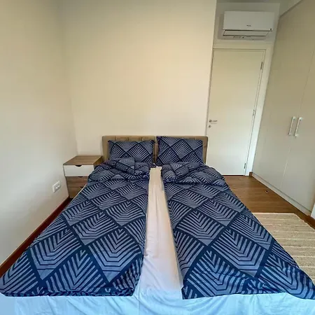 Waterfront Paradise Apartmán