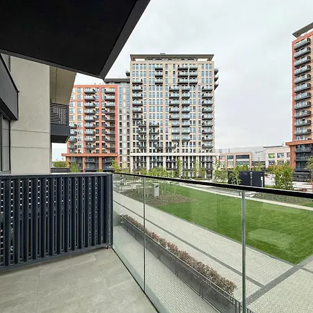 Waterfront Paradise Apartman *